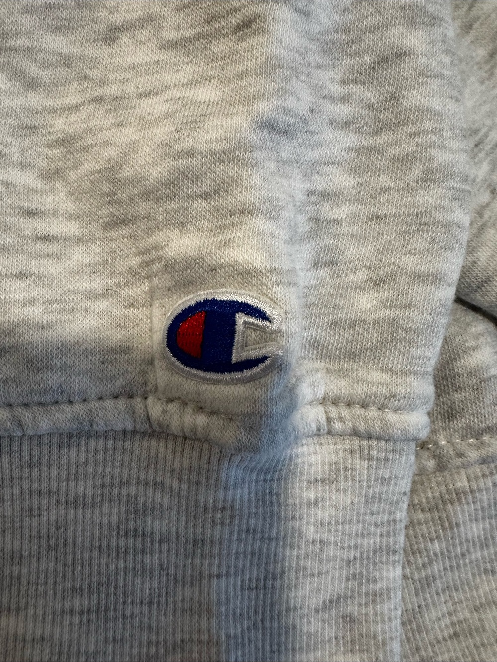 NWOT Champion UCONN Huskies SzL Embroidered logo Spellout Basketball sweatshirt. - Picture 6 of 13